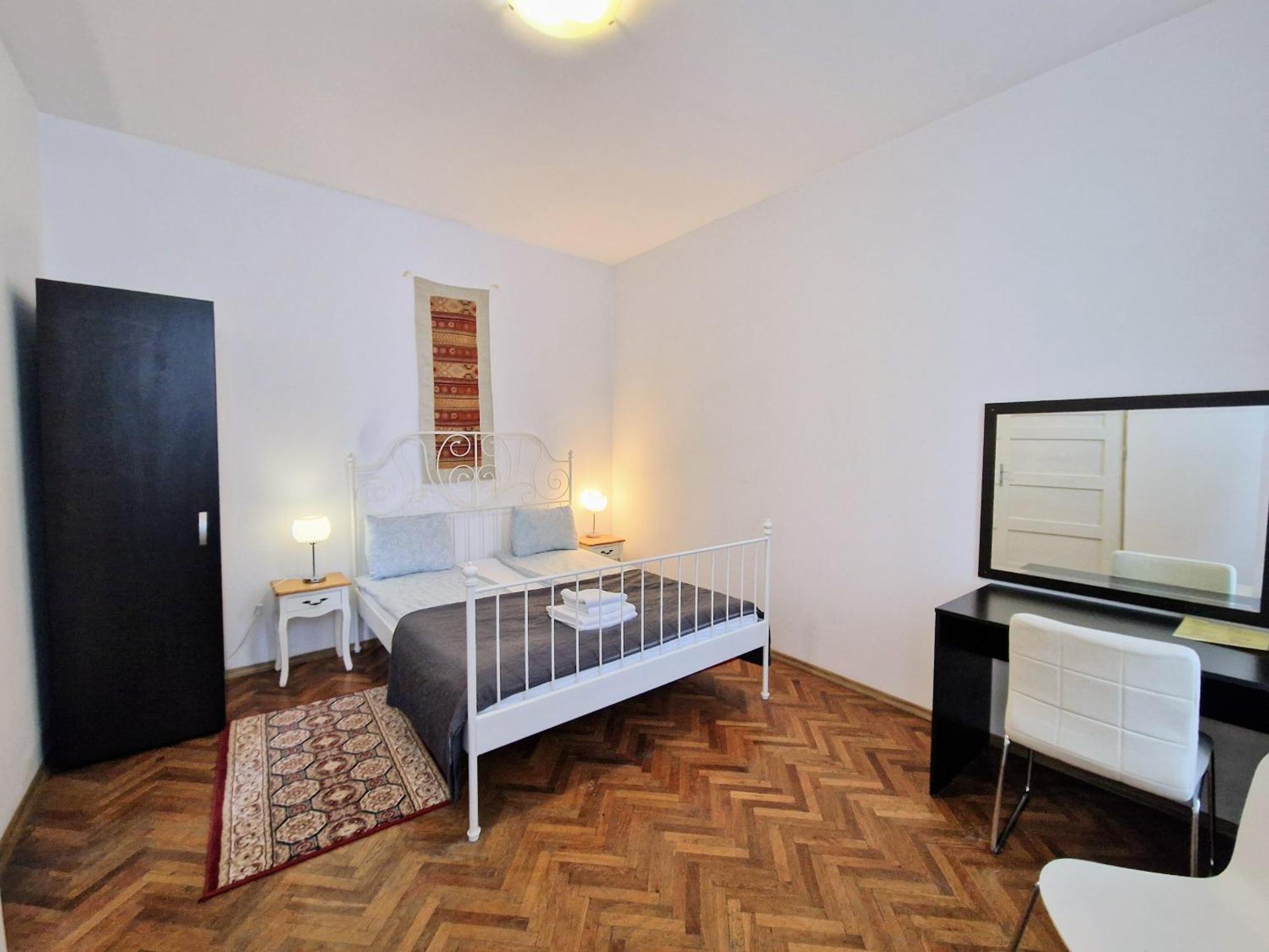 Main Square Apartments & More Braşov Esterno foto