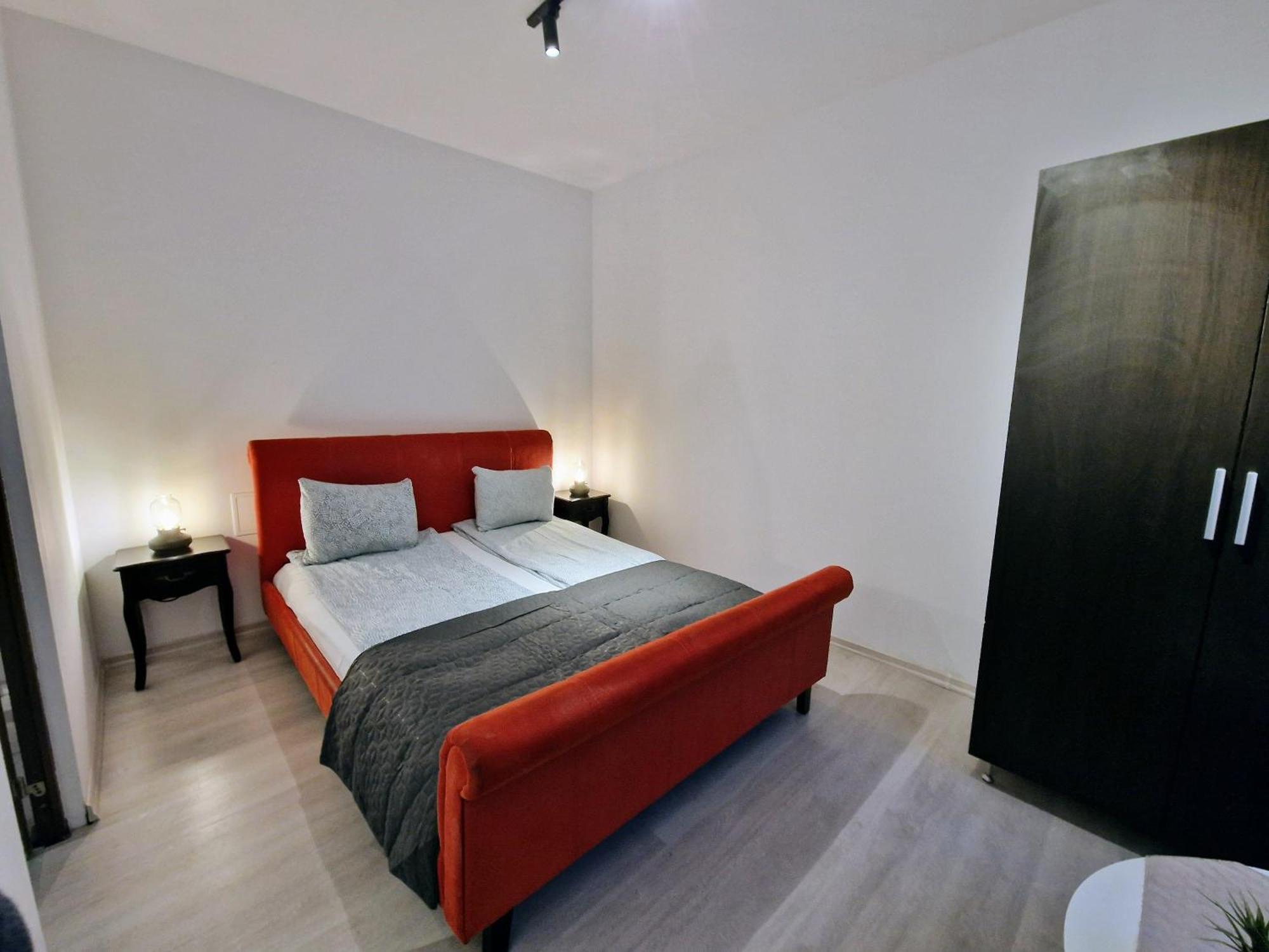 Main Square Apartments & More Braşov Esterno foto