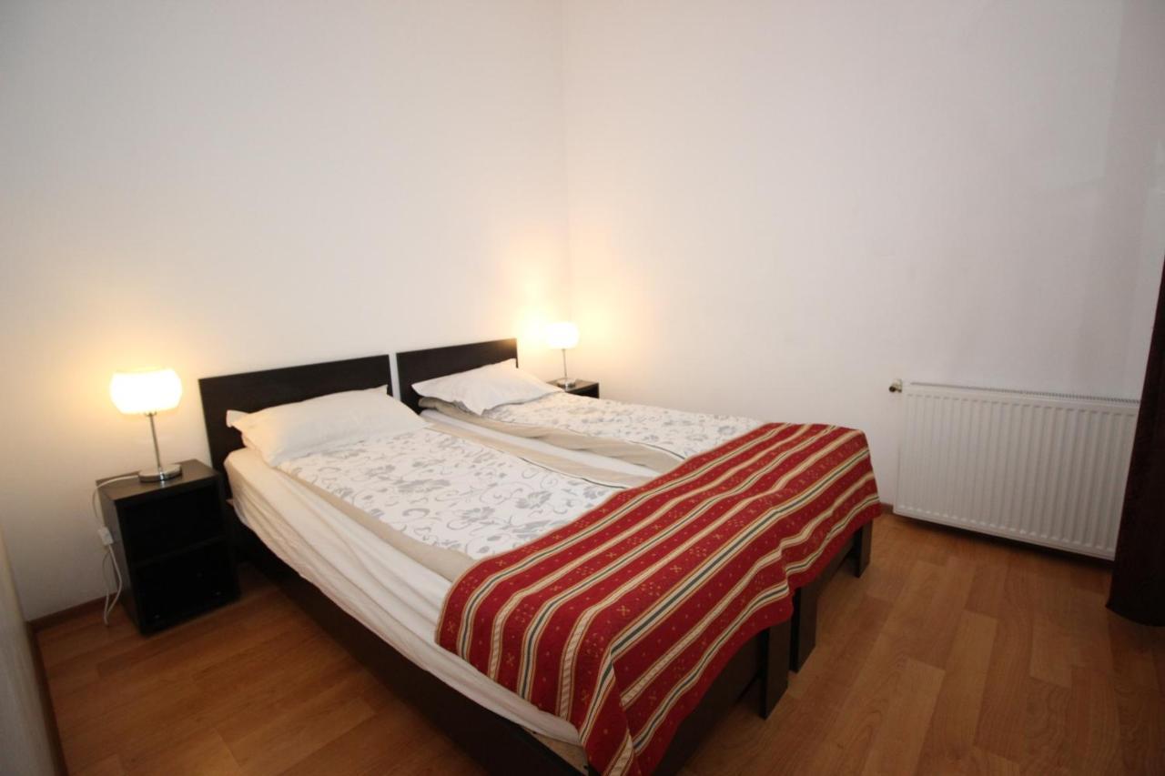 Main Square Apartments & More Braşov Esterno foto